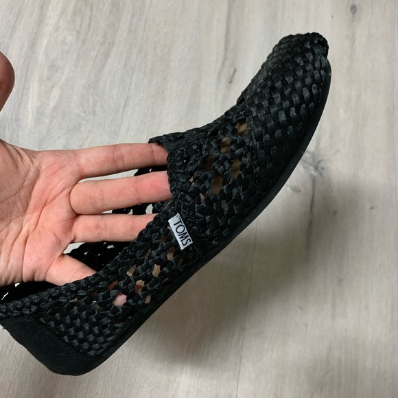 TOMS woven shoes size 11 women - Picture 2 of 3